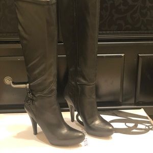Nine West size 7 boots
